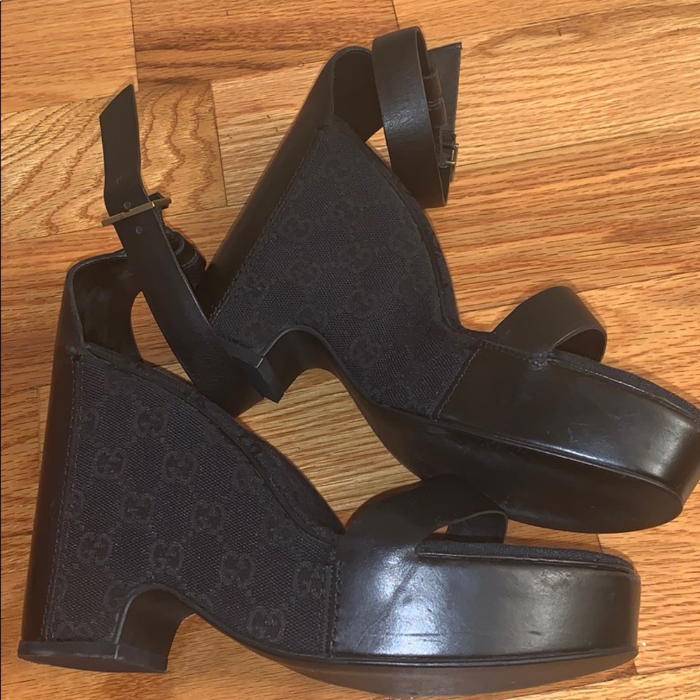 Authentic Gucci wedge - Picture 3 of 6